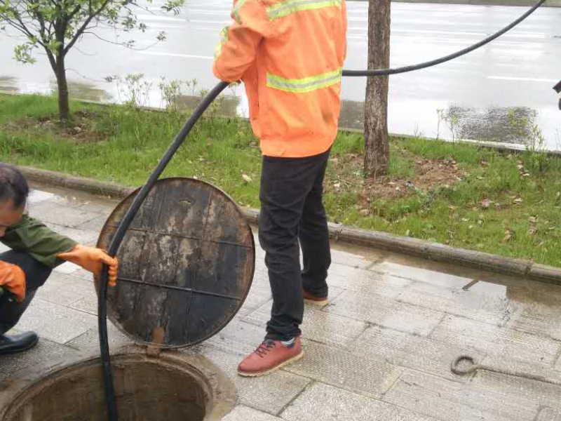 郫县专业工程钻孔和空调钻孔及洁具灯具窗帘安装